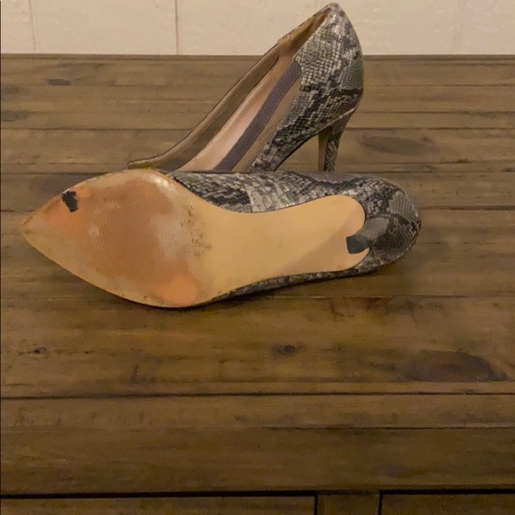 High heels - Picture 3 of 3